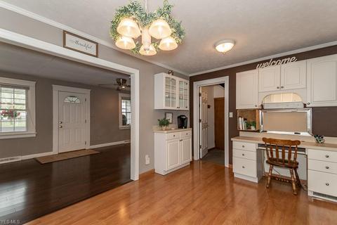29829 Arthur Ave, Wickliffe, OH 44092 photo 9