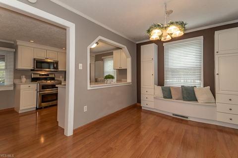 29829 Arthur Ave, Wickliffe, OH 44092 photo 8