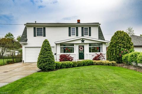 29829 Arthur Ave, Wickliffe, OH 44092 photo 1