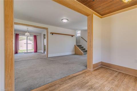 141 E Walnut Ave, Painesville, OH 44077 photo 6