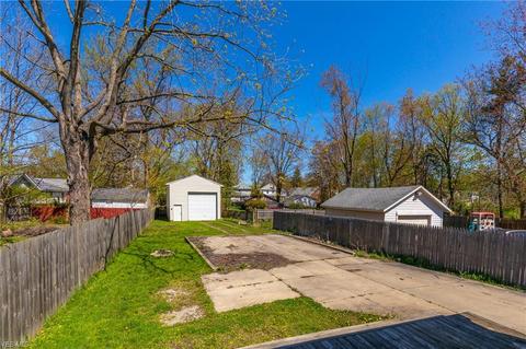 141 E Walnut Ave, Painesville, OH 44077 photo 28