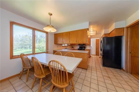 27555 Pergl Rd, Solon, OH 44139 photo 18