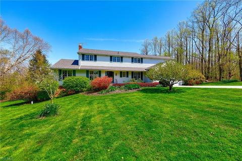 27555 Pergl Rd, Solon, OH 44139 photo 1