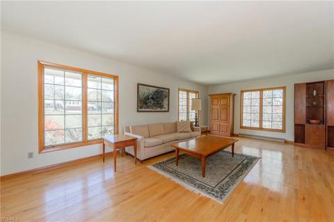 27555 Pergl Rd, Solon, OH 44139 photo 12