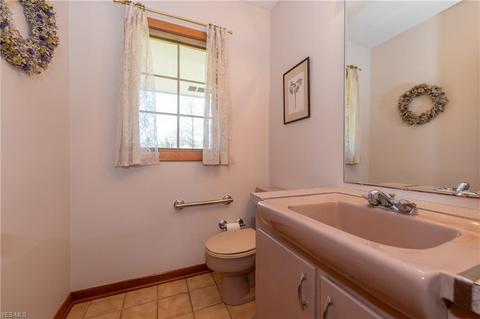 27555 Pergl Rd, Solon, OH 44139 photo 23