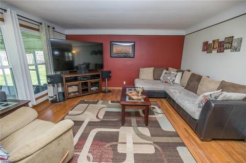 2861 Burden Dr, Parma, OH 44134 photo 7