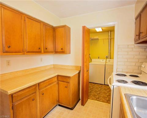 471 11th St, Elyria, OH 44035 photo 13