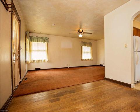 471 11th St, Elyria, OH 44035 photo 11