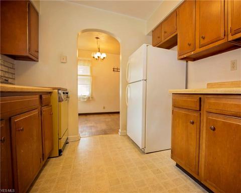 471 11th St, Elyria, OH 44035 photo 17