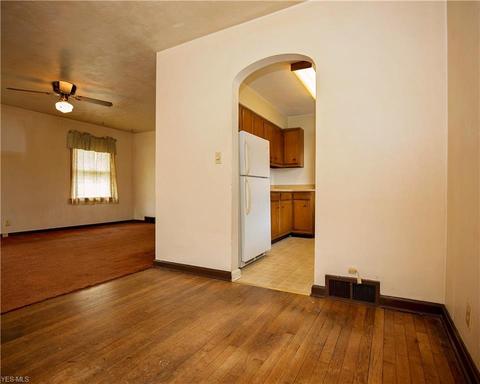 471 11th St, Elyria, OH 44035 photo 10