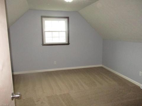 205 Boston Ave, Elyria, OH 44035 photo 14