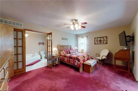 125 Taylor Blvd, Lagrange, OH 44050 photo 3