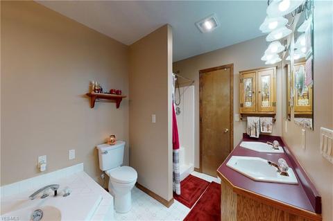 125 Taylor Blvd, Lagrange, OH 44050 photo 6