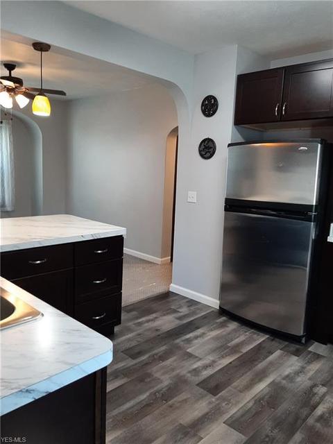 281 Pasadena Ave, Elyria, OH 44035 photo 11