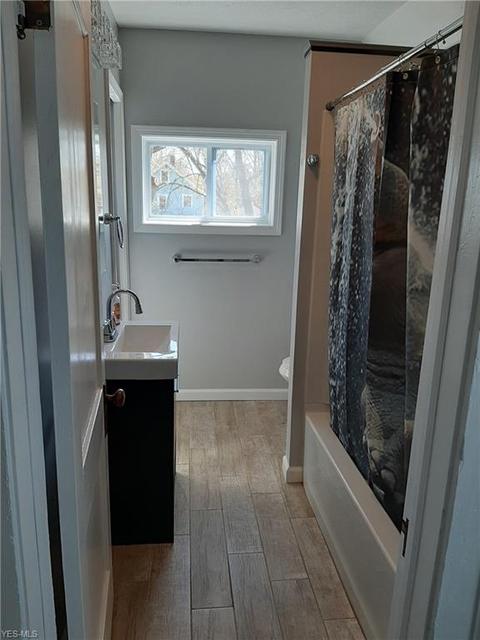 281 Pasadena Ave, Elyria, OH 44035 photo 24