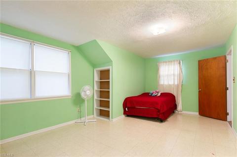 4716 Elyria Ave, Lorain, OH 44055 photo 24