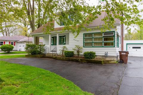 4716 Elyria Ave, Lorain, OH 44055 photo 4