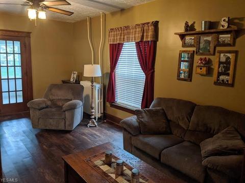 532 Park St, Willard, OH 44890 photo 11