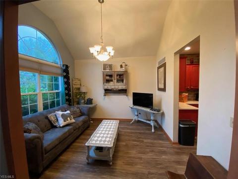 622 Rundle St, Lagrange, OH 44050 photo 5