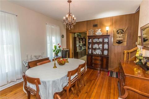 145 Beech St, Berea, OH 44017 photo 9