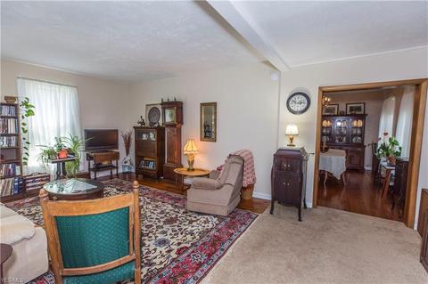 145 Beech St, Berea, OH 44017 photo 6