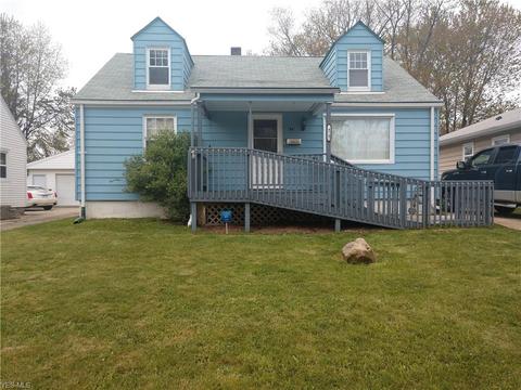 475 11th St, Elyria, OH 44035 photo 1