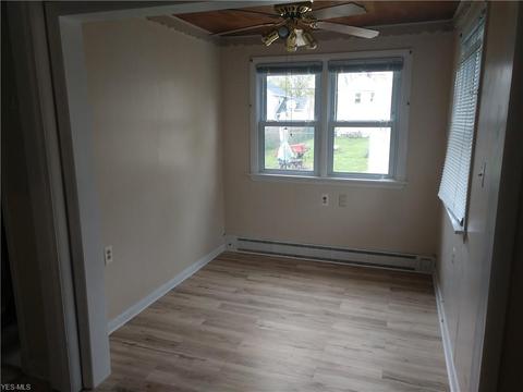 475 11th St, Elyria, OH 44035 photo 17