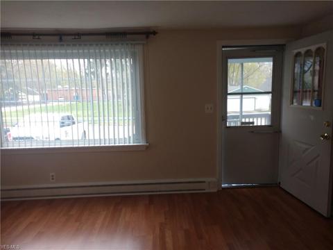 475 11th St, Elyria, OH 44035 photo 11