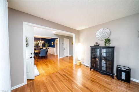 3748 Compton Ct, Stow, OH 44224 photo 6