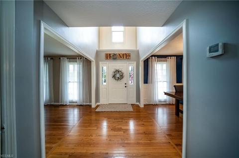 3748 Compton Ct, Stow, OH 44224 photo 4