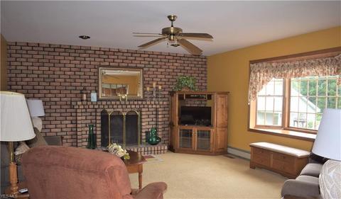 9456 Gans Ave NE, Canton, OH 44721 photo 5