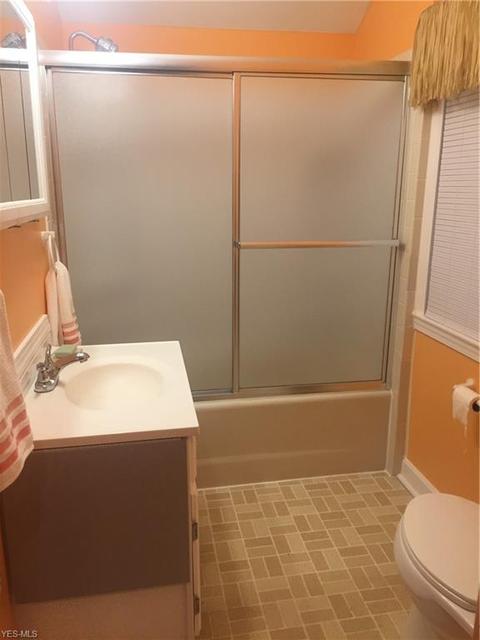 44785 Telegraph Rd, Elyria, OH 44035 photo 3