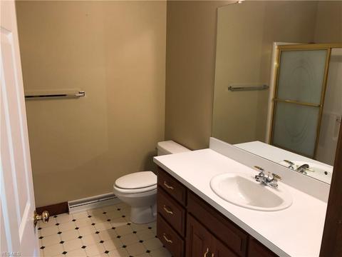 128 Howard Dr, Dover, OH 44622 photo 23