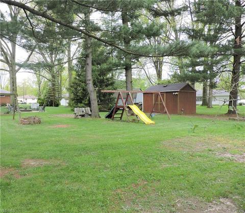 39687 Carol Ln, Elyria, OH 44035 photo 14