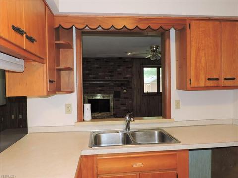 39687 Carol Ln, Elyria, OH 44035 photo 24