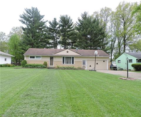 39687 Carol Ln, Elyria, OH 44035 photo 1
