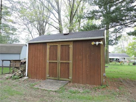 39687 Carol Ln, Elyria, OH 44035 photo 15