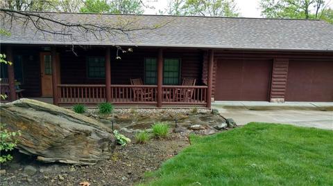 60 Oneida Trl, Malvern, OH 44644 photo 2