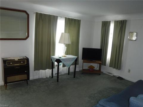 3864 E 364 St, Willoughby, OH 44094 photo 8