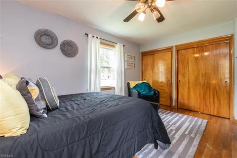 1255 Blanchester Rd, Lyndhurst, OH 44124 photo 20