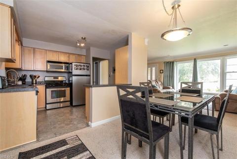 1255 Blanchester Rd, Lyndhurst, OH 44124 photo 4