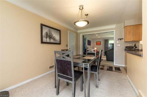 1255 Blanchester Rd, Lyndhurst, OH 44124 photo 9