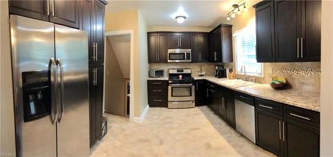 32 S Shore Dr, Youngstown, OH 44512 photo 5