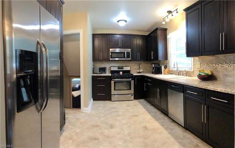 32 S Shore Dr, Youngstown, OH 44512 photo 4