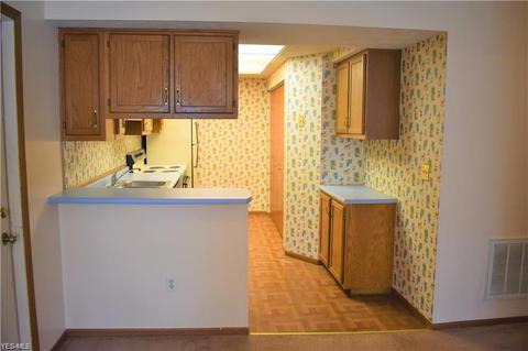 3662 Barrington Pl NW, Canton, OH 44708 photo 3