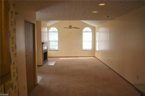 3662 Barrington Pl NW, Canton, OH 44708 photo 2