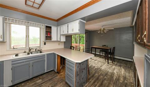 5789 Memory Dr, New Franklin, OH 44319 photo 17