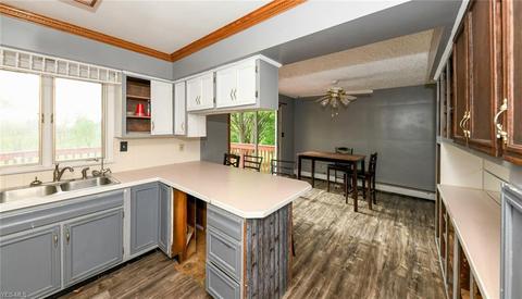 5789 Memory Dr, New Franklin, OH 44319 photo 16