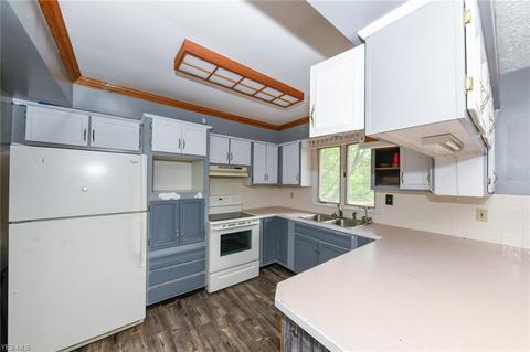 5789 Memory Dr, New Franklin, OH 44319 photo 15
