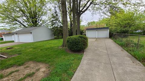 241 E 204th St, Euclid, OH 44123 photo 20